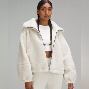 Lululemon Women's White Fleece Jacket